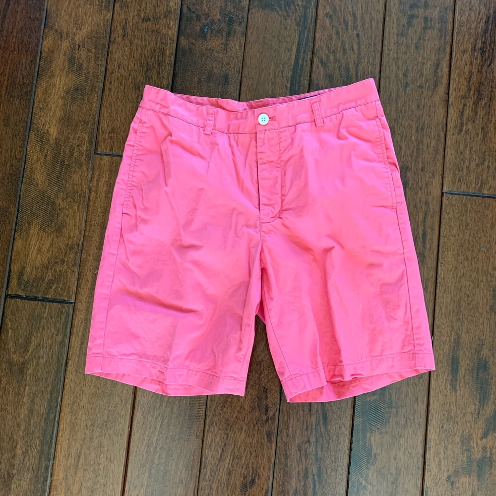 Men’s Vineyard Vines Shorts Size 33